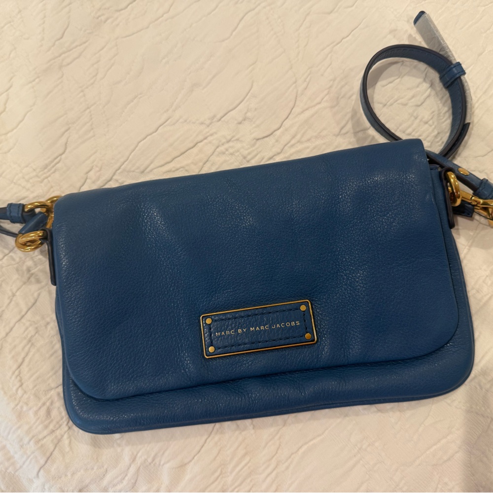 Marc by Marc Jacobs Blue Leather cross body
